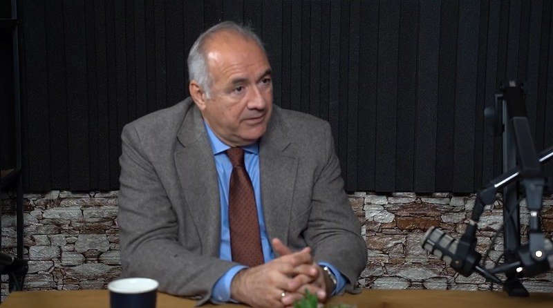 Milo Lompar za Gerilu: Bio sam vrlo dobar učenik imao sam obično sedam petica i šest dvojki (Video)