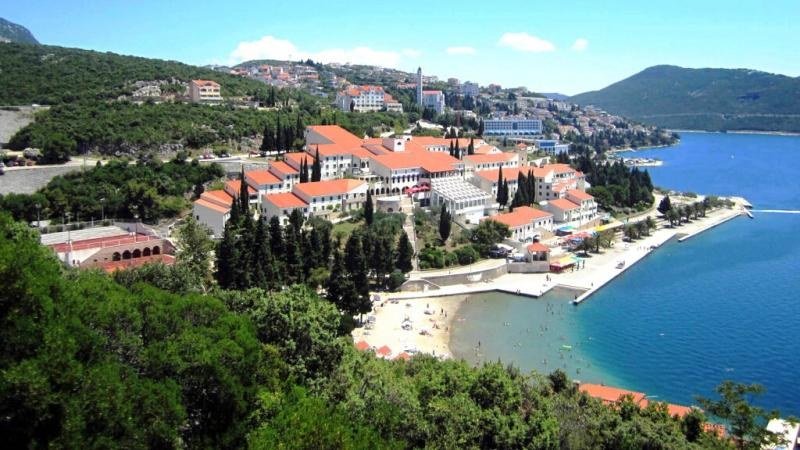 Imovina koja je oteta od radnika Željezare: Nastavljen sukob oko suvlasništva nad hotelom Zenit u Neumu