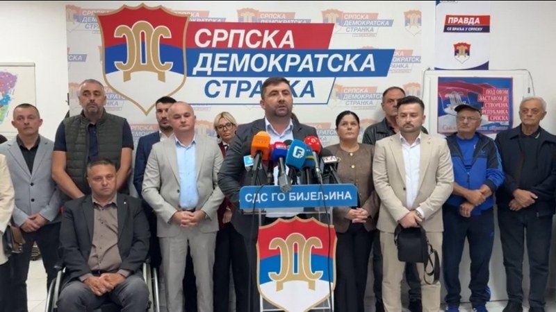 Press: Ljubiša Petrović osporio isključenje iz SDS-a, kritikovao Branka Blanušu (Video)