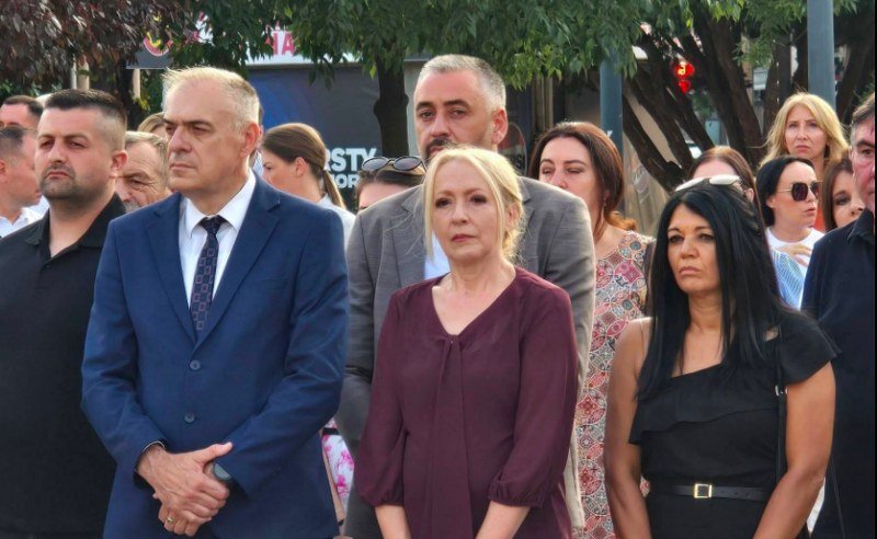 Aleksandra Pandurević: Talačka kriza u SDS! (Foto)